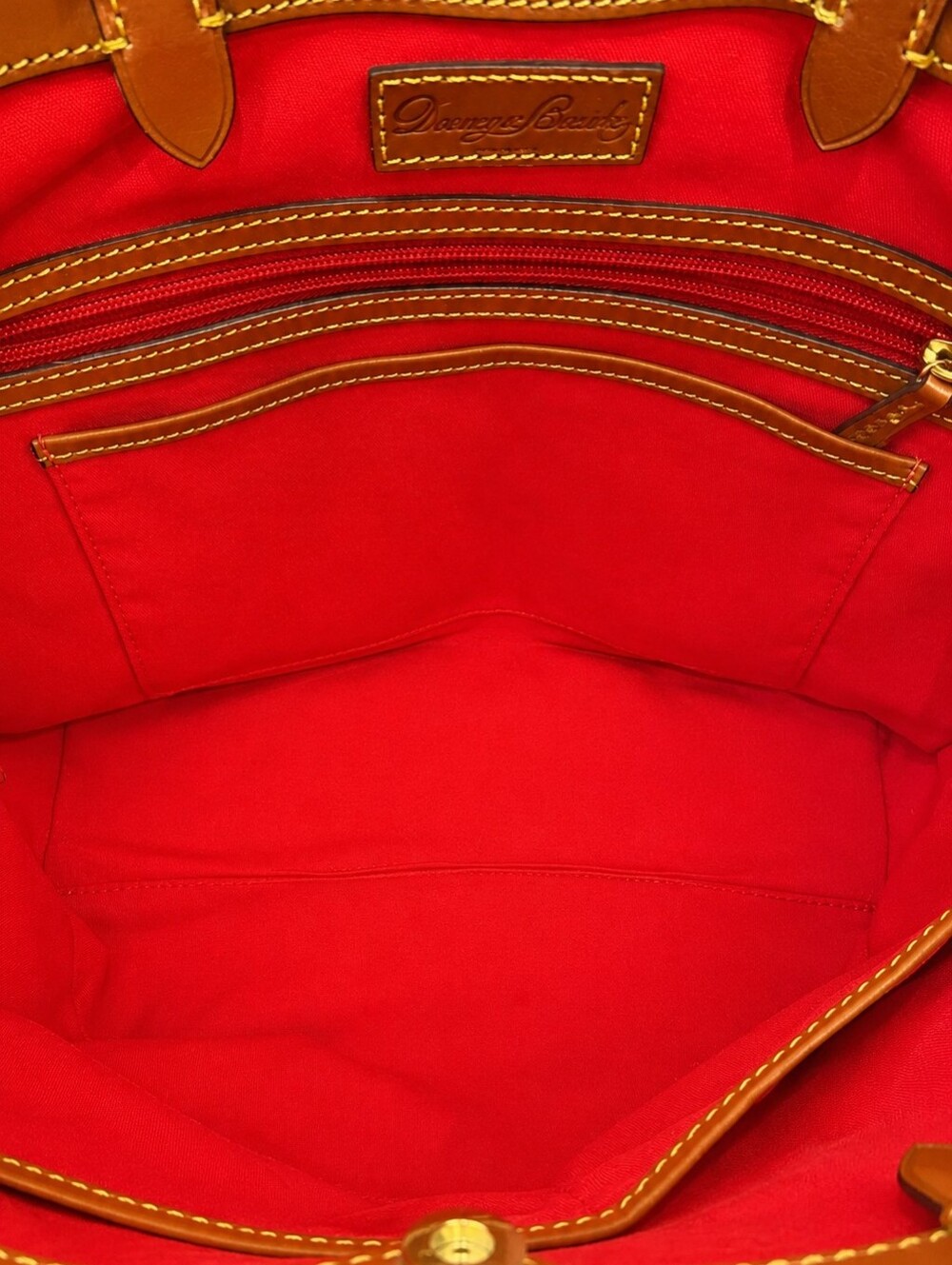 Dooney and Bourke Gretta Brenna Satchel/Crossbody Purse in Bone Color Size Large - Picture 5 of 6
